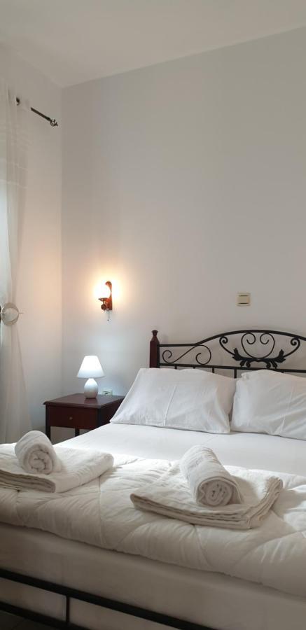 Gompos Apartment - Cozy Apartment Next To The Sea - Amazing Sea View Сими Экстерьер фото